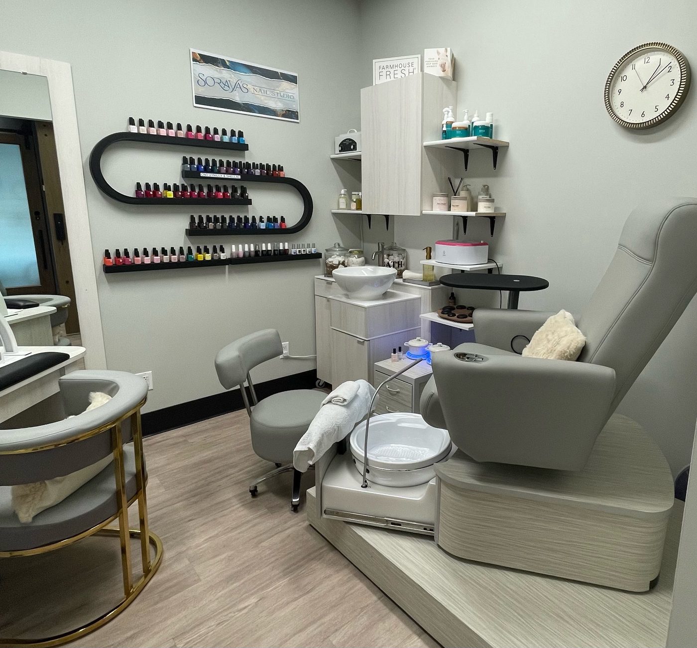 Soraya’s Nail Studio in Rochester Hills, MI