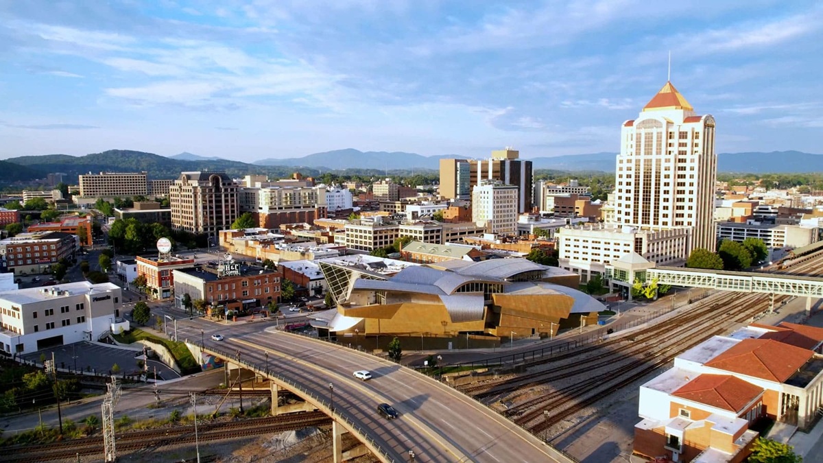 Eric & Amber Gerner, REALTORS® - Gerner Co Real Estate | Real Broker LLC in Roanoke, VA (5)