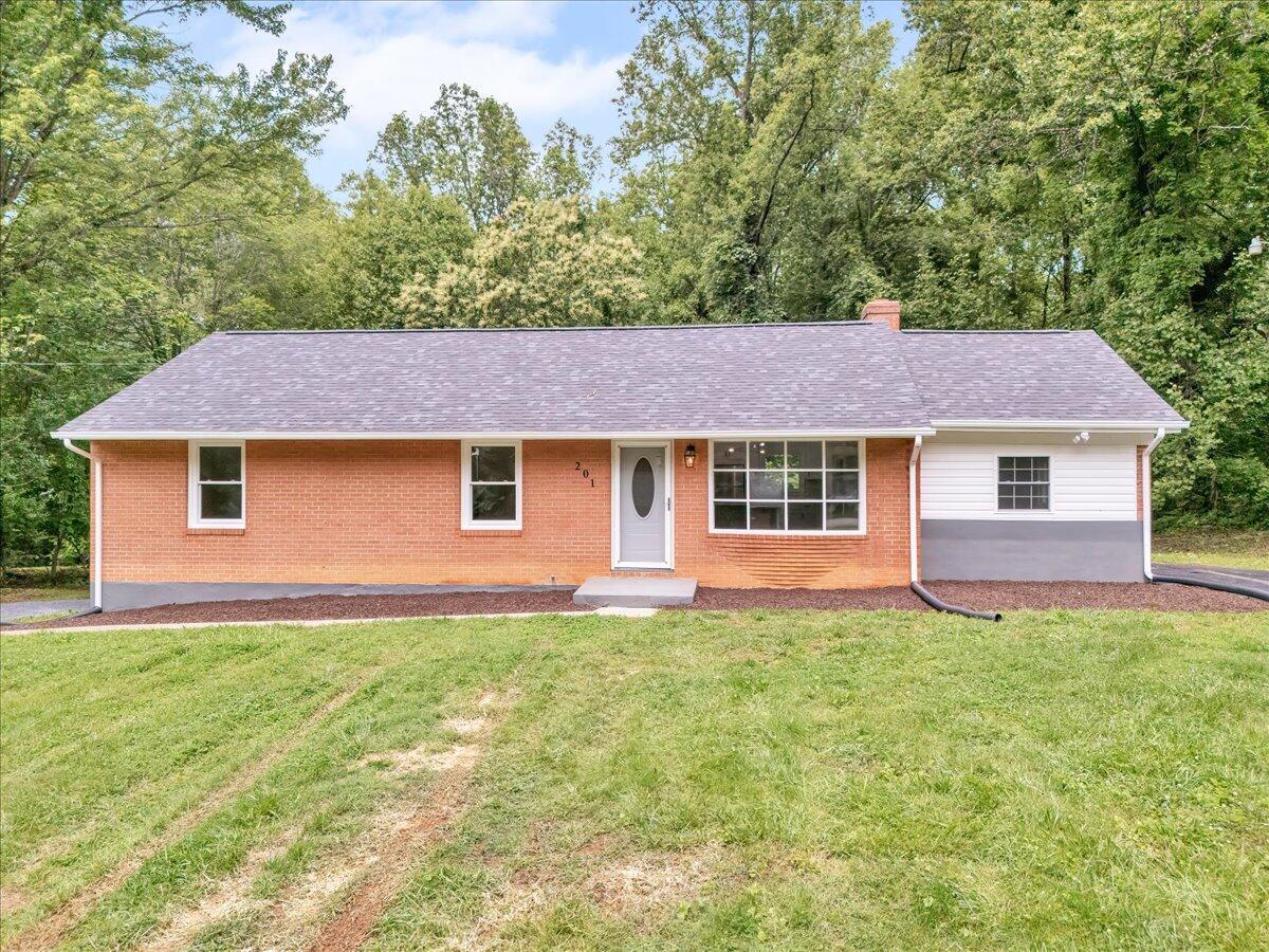 Eric & Amber Gerner, REALTORS® - Gerner Co Real Estate | Real Broker LLC in Roanoke, VA (6)