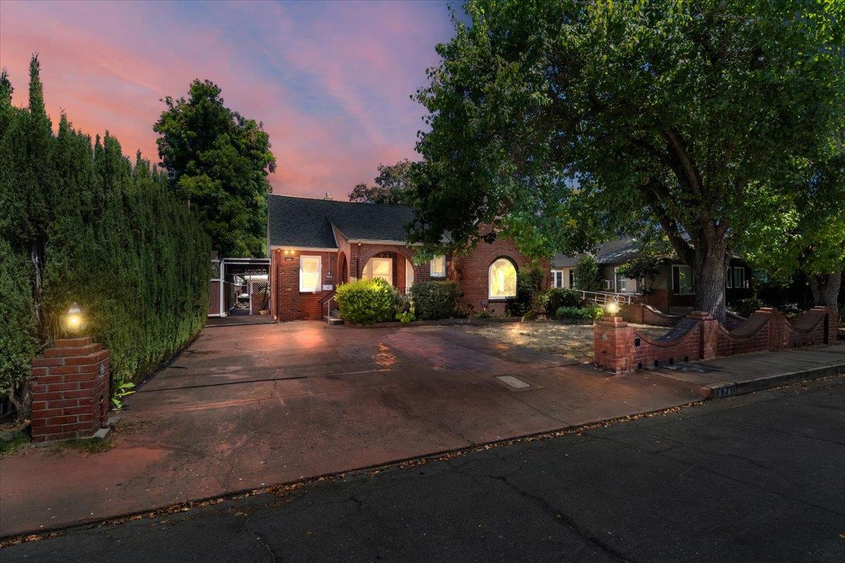 The Exception Realty in Roseville, CA (6)