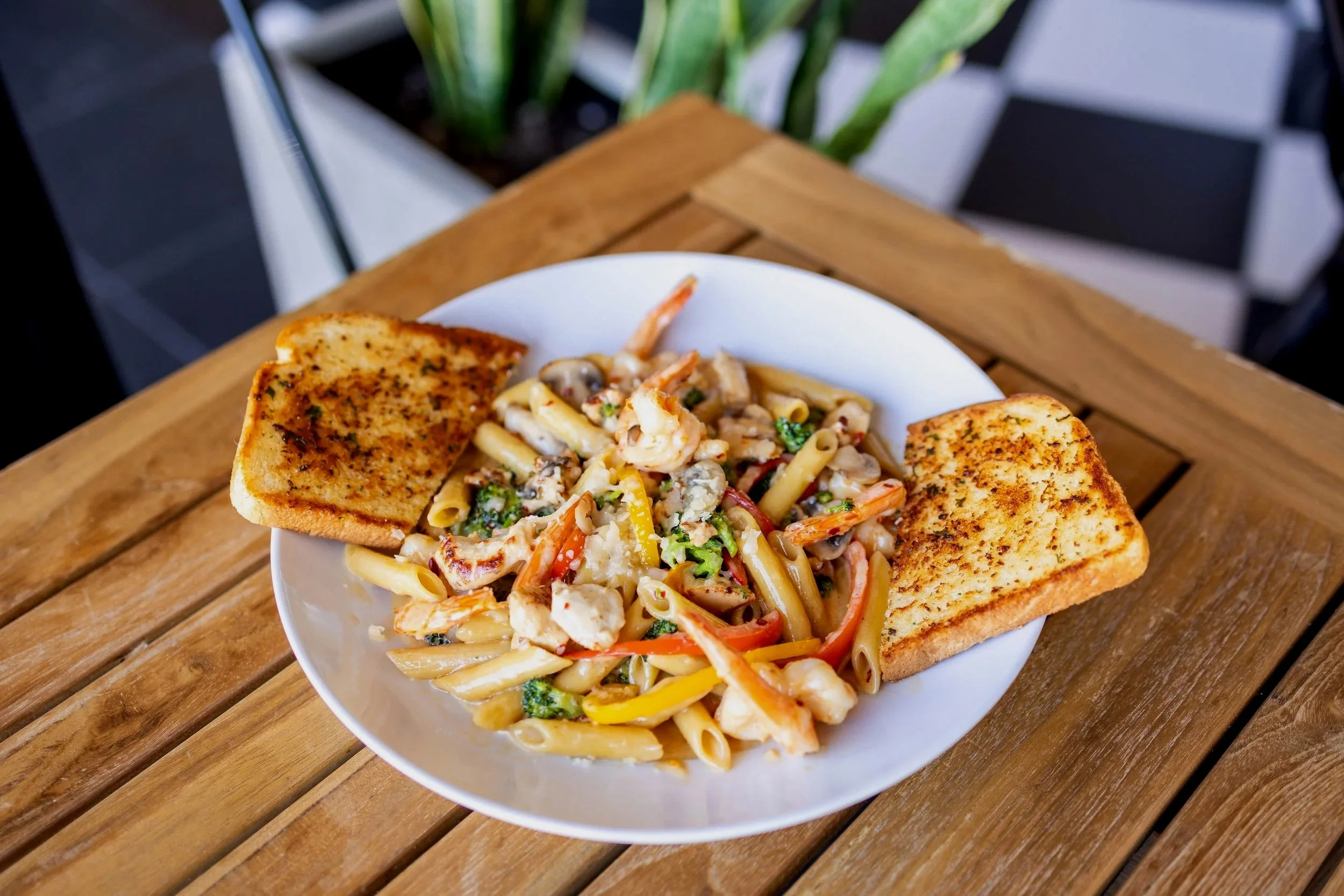 Garcia Bros Cafe in Santa Clarita, CA (4)