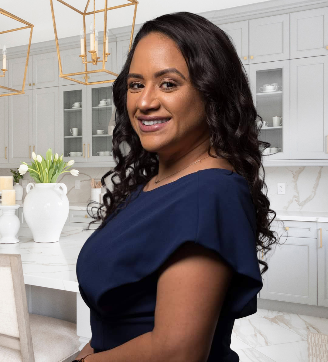 Michelle A Flores, Realty Of America LLC in Berwyn, IL