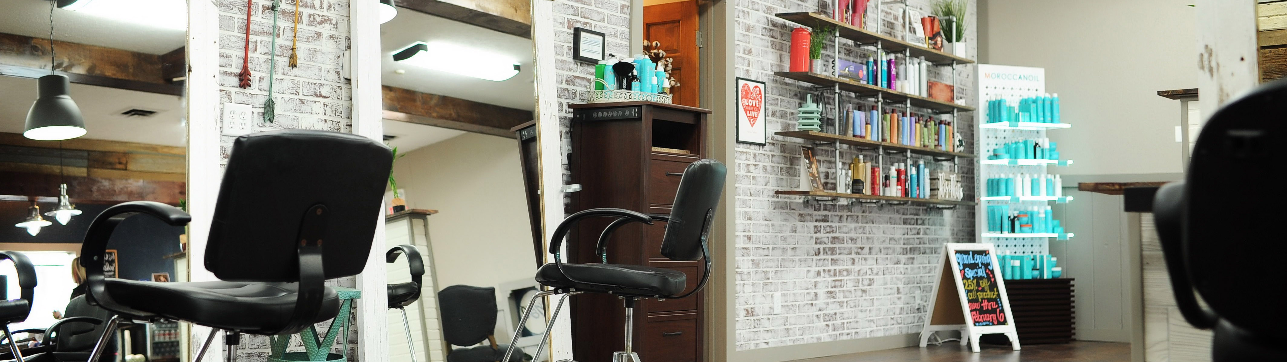 Salon 1750 in Columbus, IN (3)