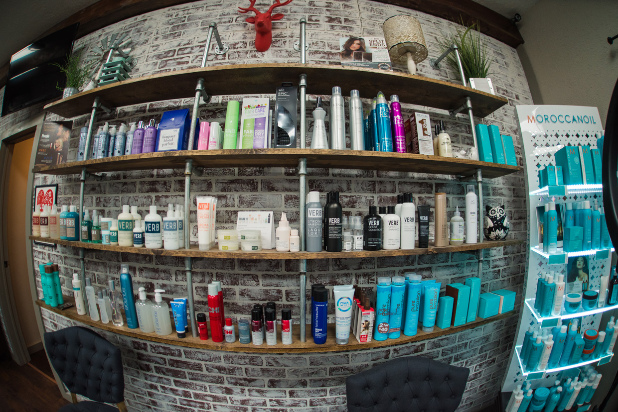 Salon 1750 in Columbus, IN (4)