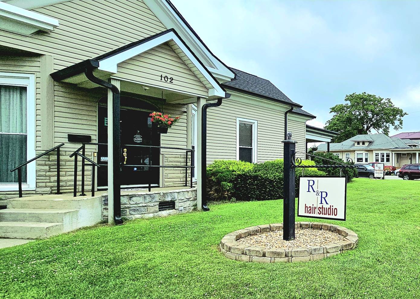 R & R Hair Studio in Jeffersonville, IN (3)