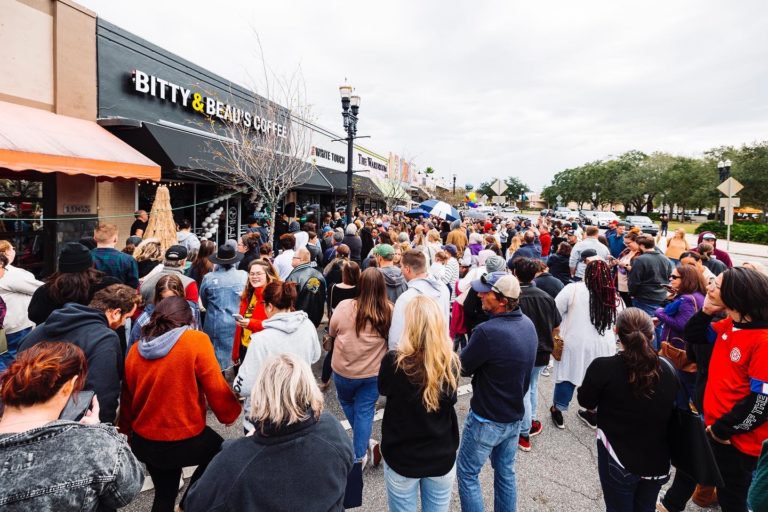 Bitty & Beau's Coffee in Jacksonville, FL (3)