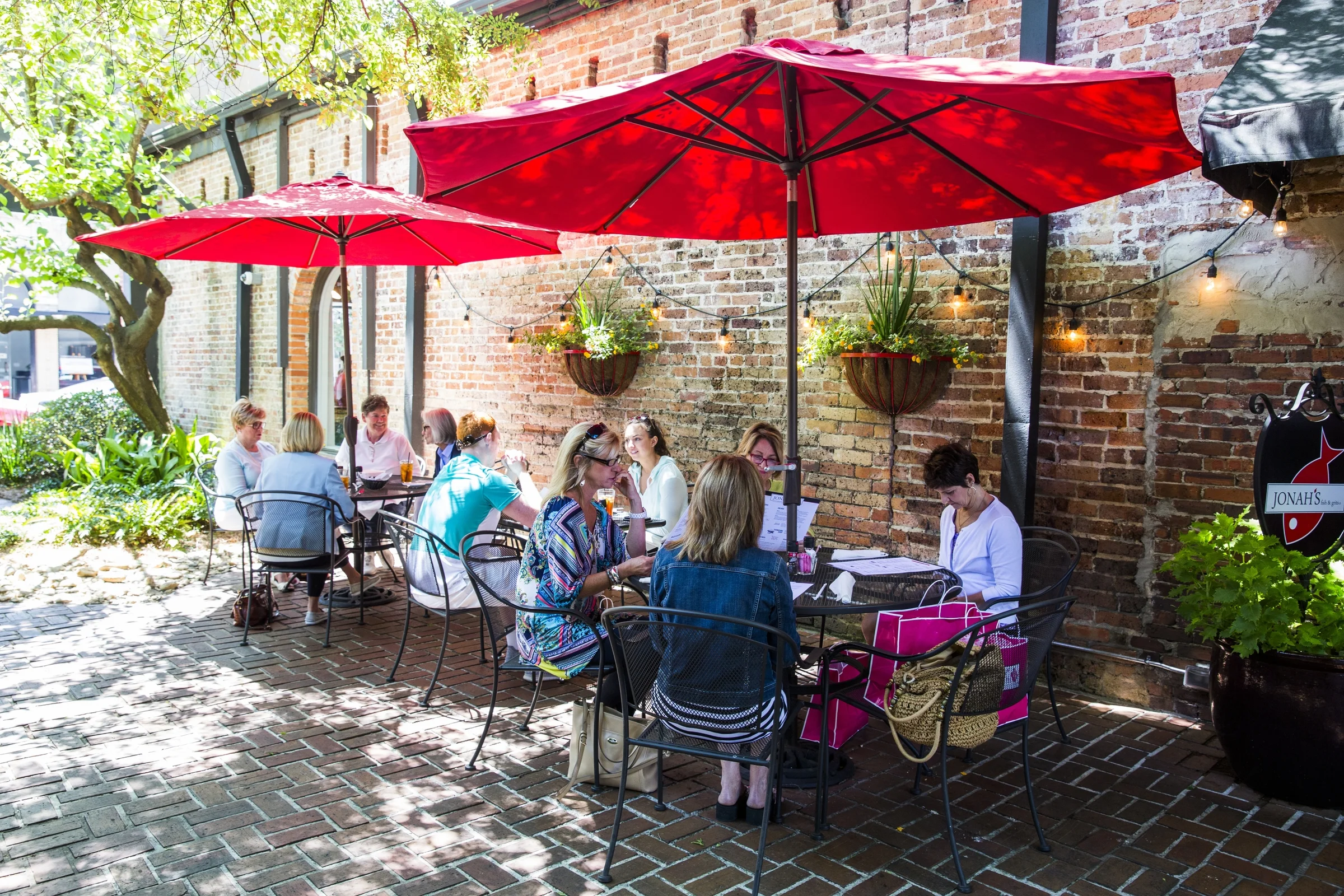 Jonah's Fish & Grits in Thomasville, GA