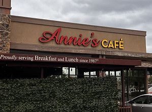 Annie's Cafe Lake Elsinore in Lake Elsinore, CA (5)