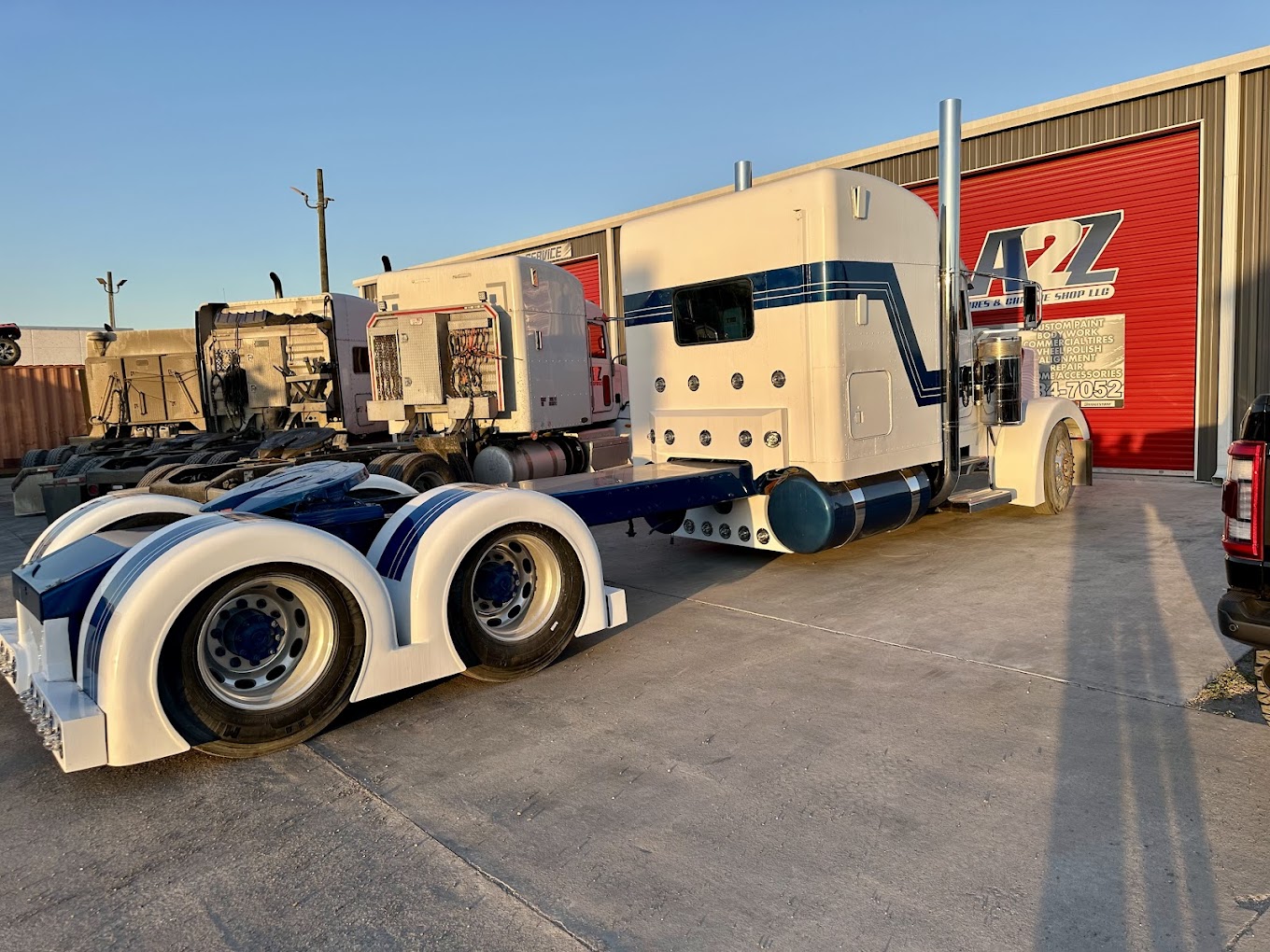 A2Z Truck Center Llc in San Juan, TX (2)