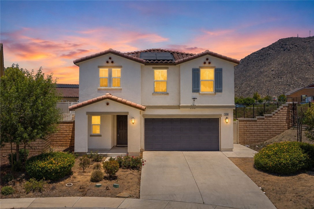 Marni Jimenez, Real Estate Agent, Grove Realty in Riverside, CA (4)
