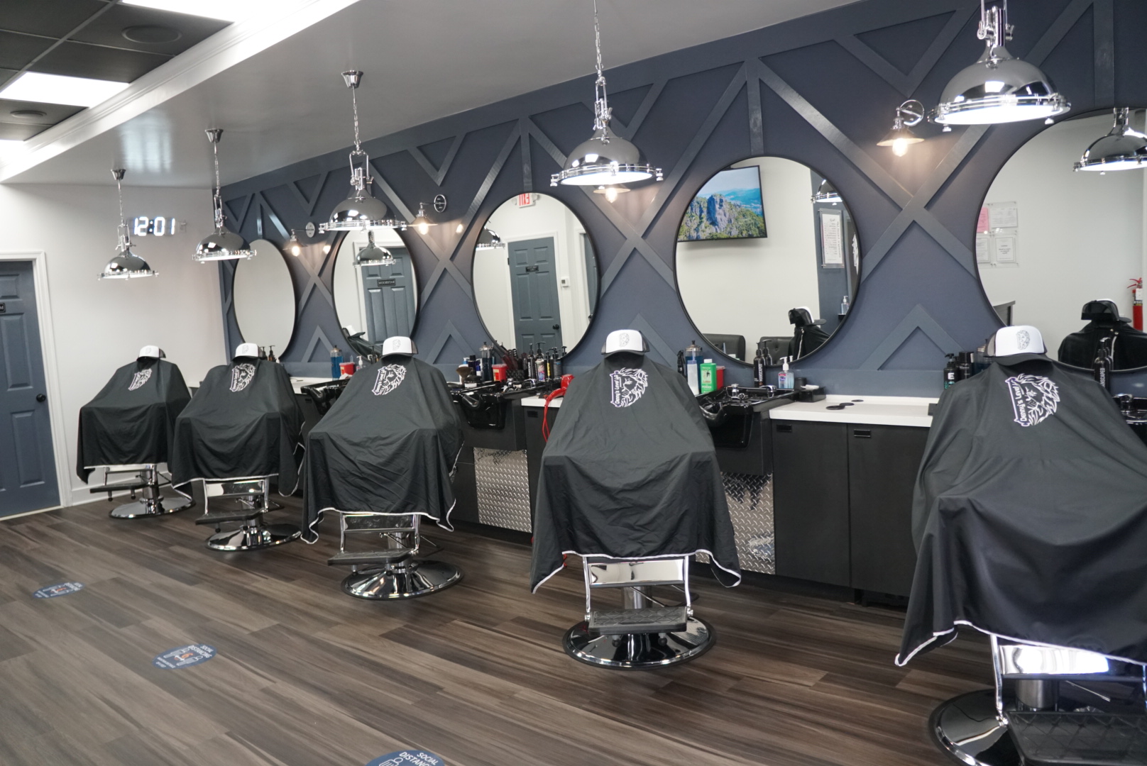 Denny's Level Up BarberShop in Newark, NJ (3)