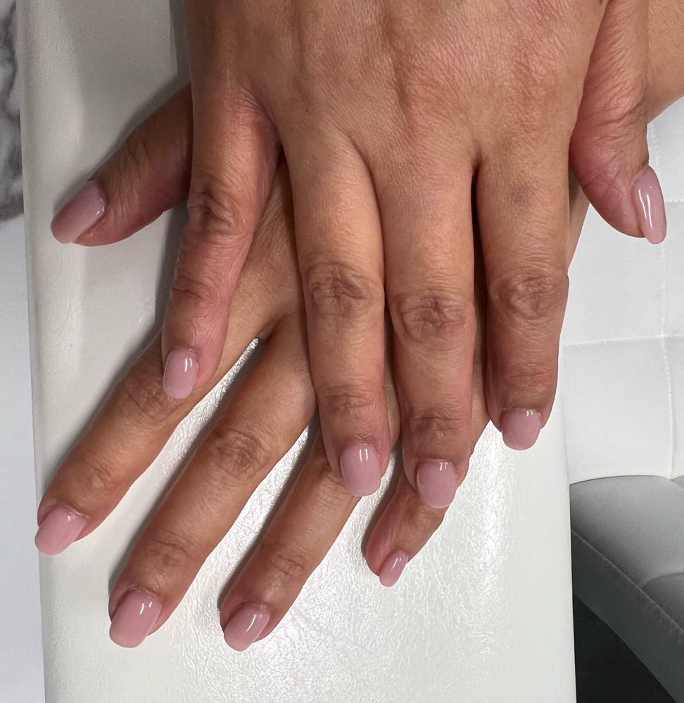JW Beauty Bar in Elite Salons and Suites in Berwyn, PA