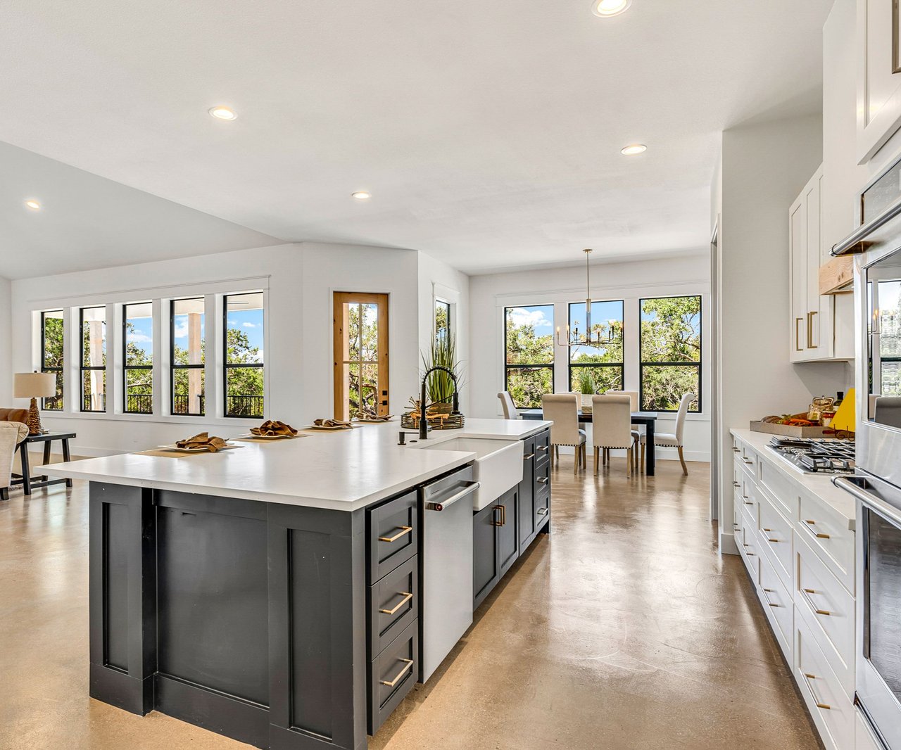 Jessica Heredia | Represent Realty, Menlo Park | Redwood City CA in Palo Alto, CA (3)