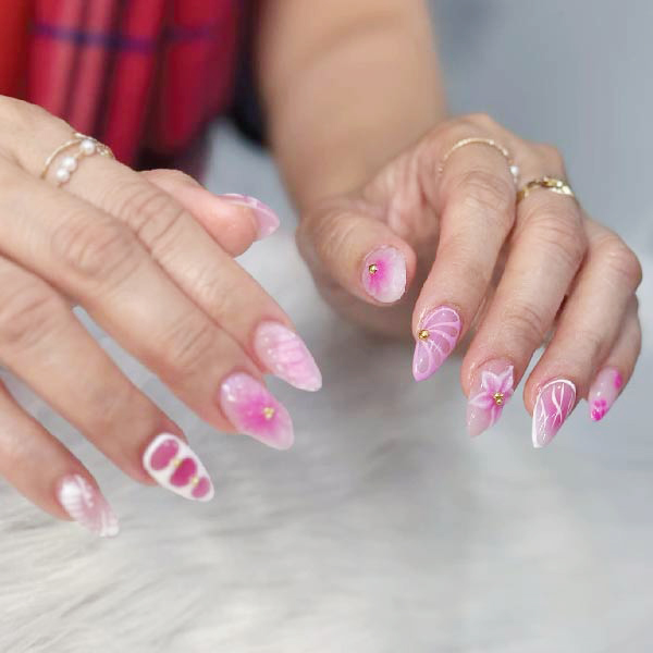 BORA Nails & Lashes (SNS, Dipping powder) in Hope Mills, NC (4)