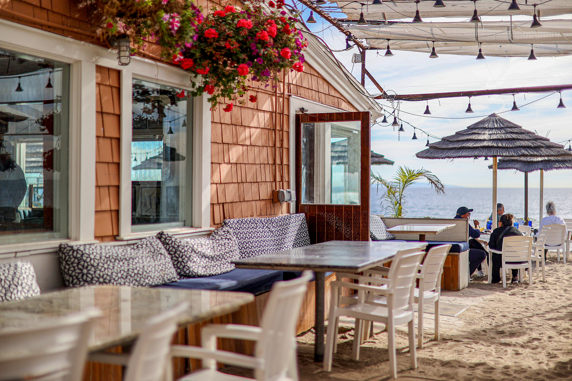 Paradise Cove Beach Café in Malibu, CA (5)