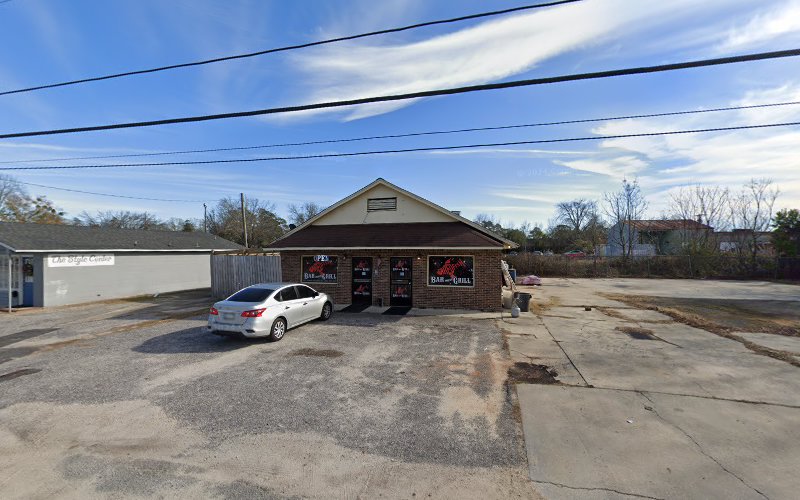 Red Fish Bar And Grill in Bishopville, SC