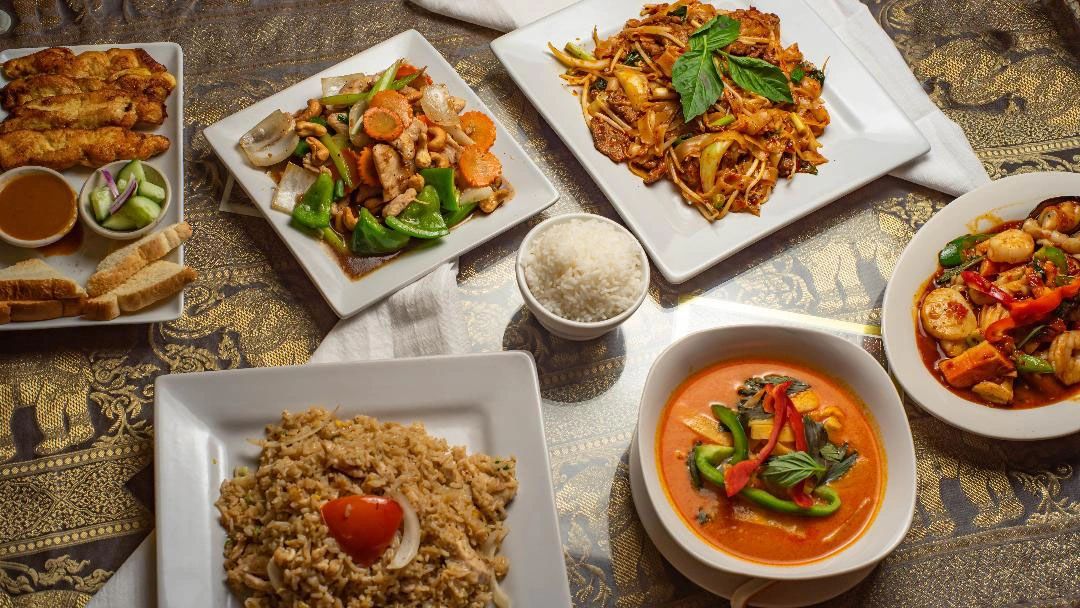 Bahn Thai & M in Louisville, KY