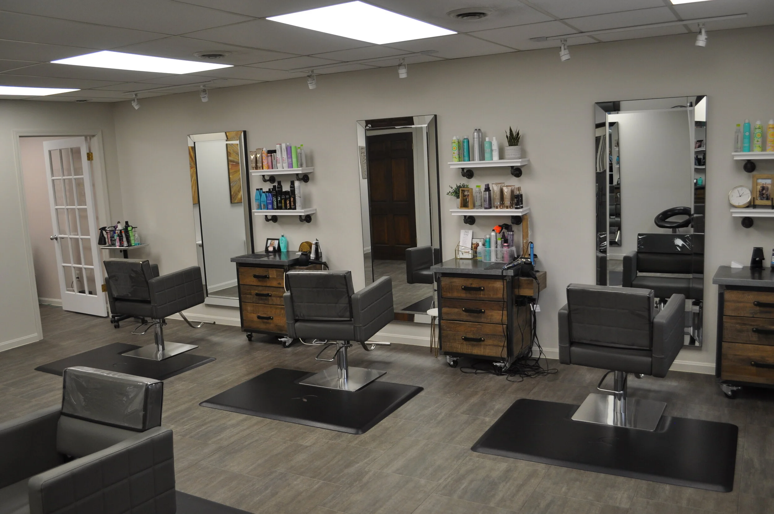 Salon 31 in Hartville, OH (2)