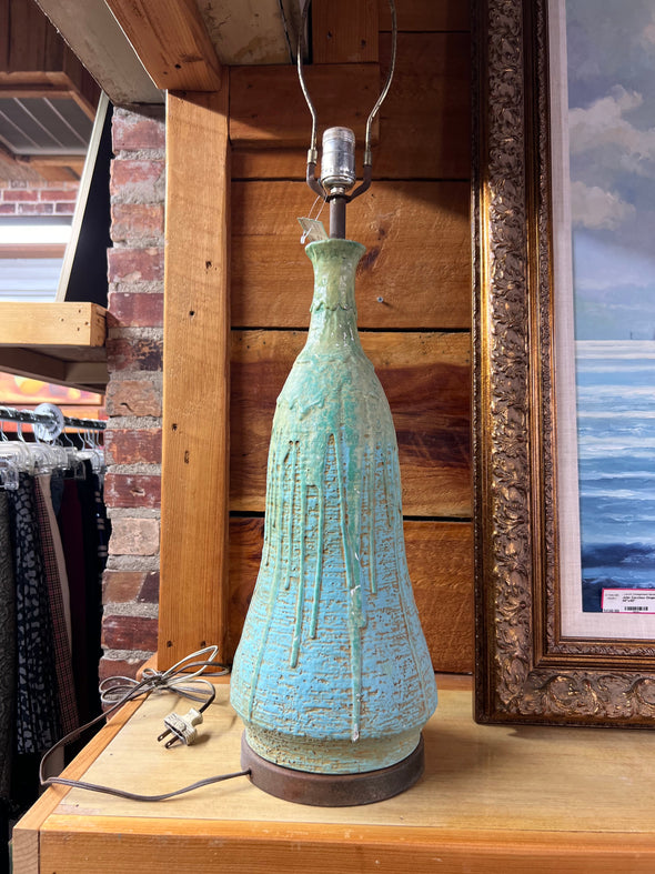 LuLu's Consignment Boutique in Fletcher, NC (4)