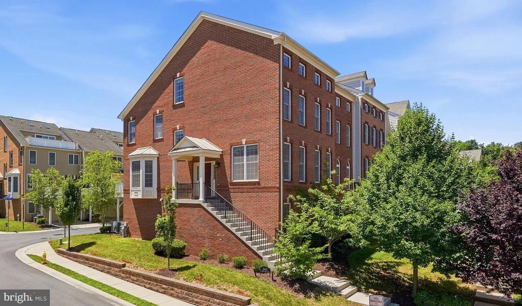 Christian Givens, Realtor in Chevy Chase, MD (2)