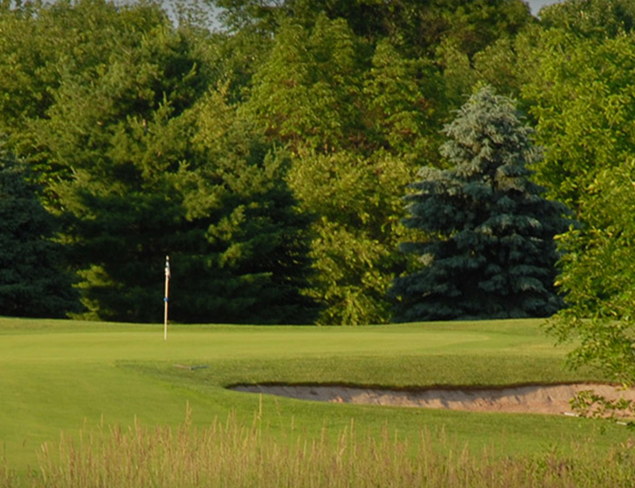 The Bridges Golf Club, Guest Quarters, & Green Horizon Grill in Abbottstown, PA (3)