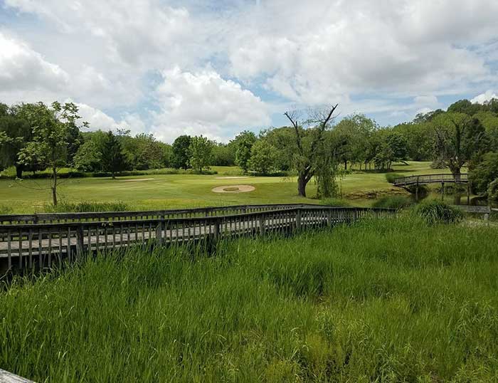The Bridges Golf Club, Guest Quarters, & Green Horizon Grill in Abbottstown, PA (5)