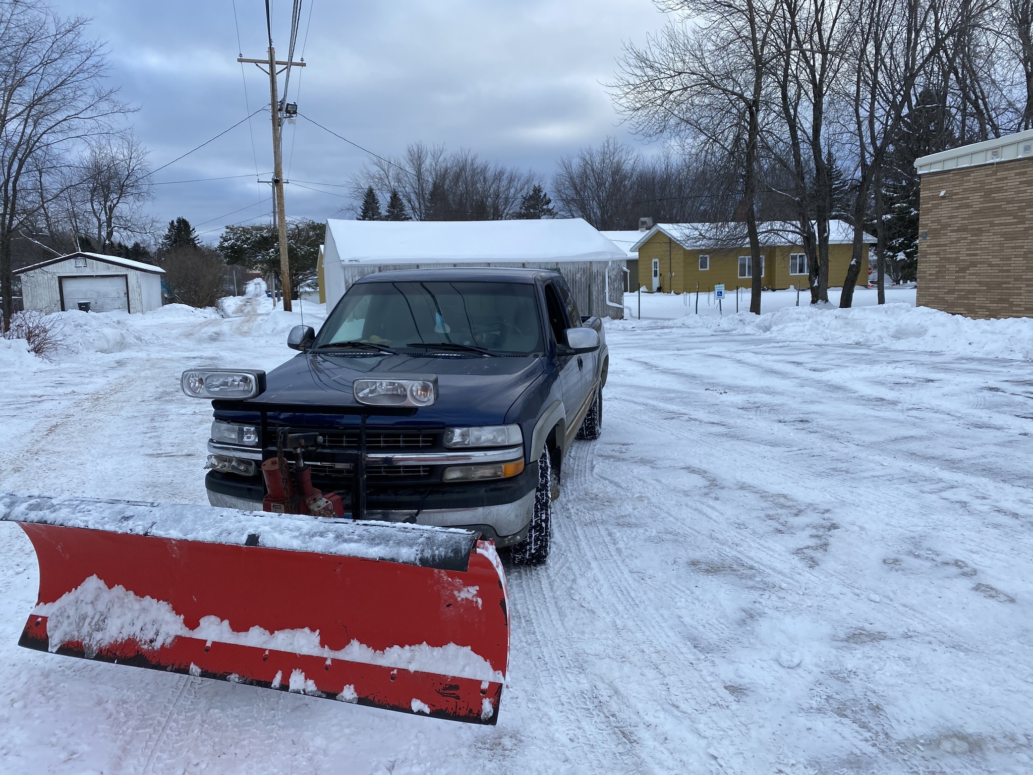 Duluth Pro Junk Hauling Removal Service in Superior, WI (2)