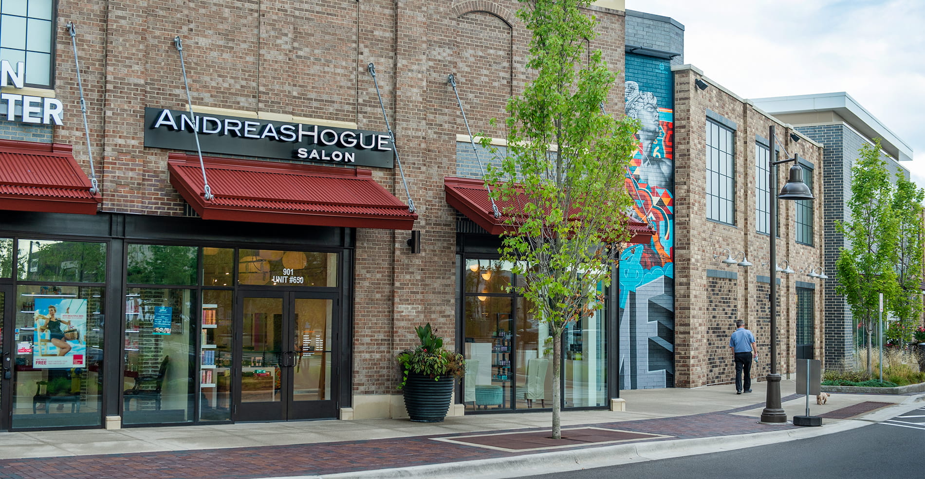 Andreas Hogue Salon in Northbrook, IL (2)