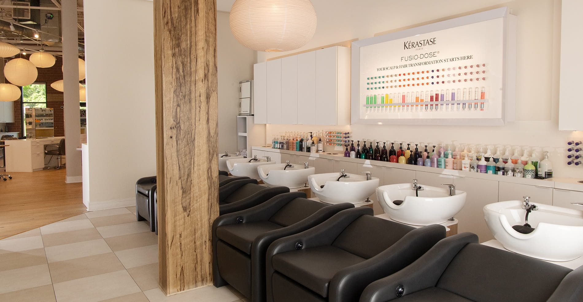 Andreas Hogue Salon in Northbrook, IL (5)