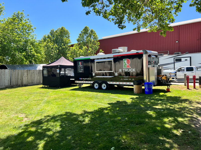 R Truck Catering Company in Greenfield, CA