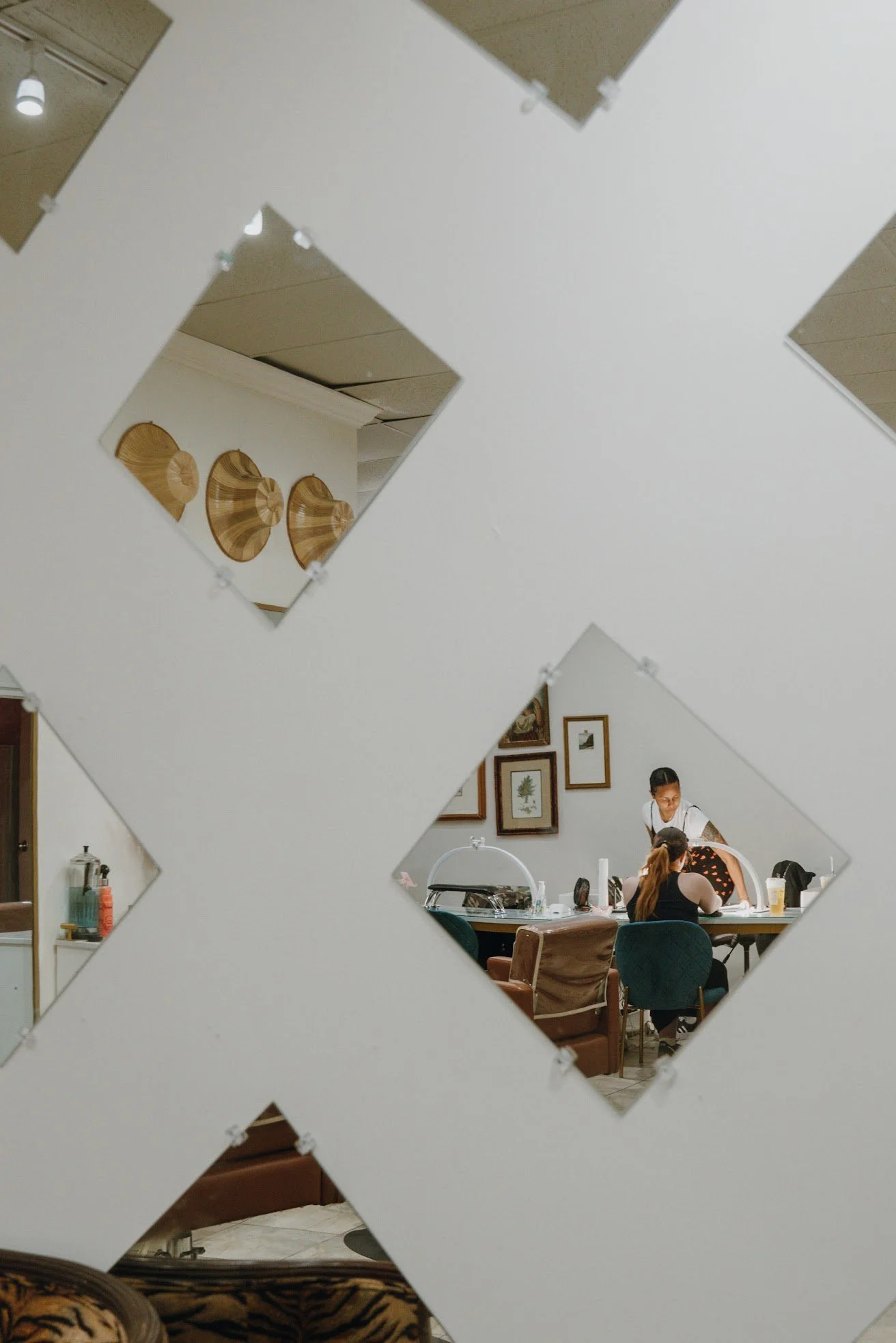 Lab & Lounge: A Concept Salon in New Orleans, LA (5)