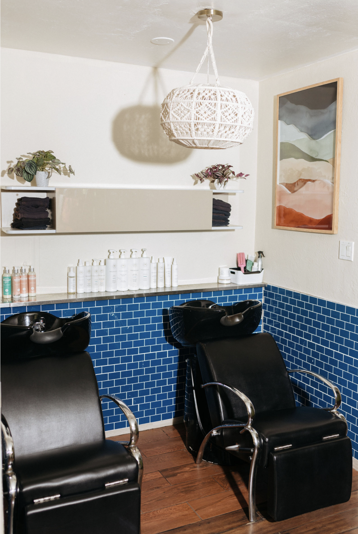 Coastal Curl - A Textured Hair Oasis in Oakland, CA