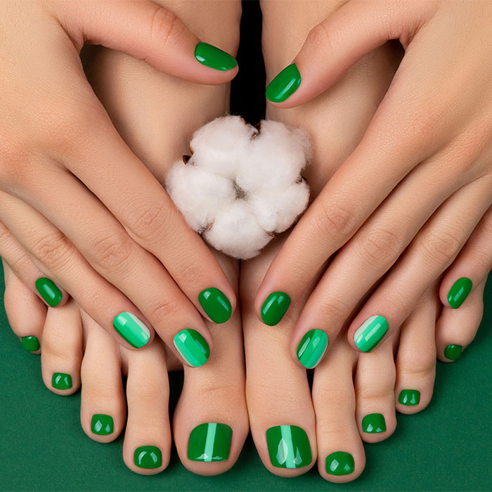Demure Nails And Spa in Miami Beach, FL (2)