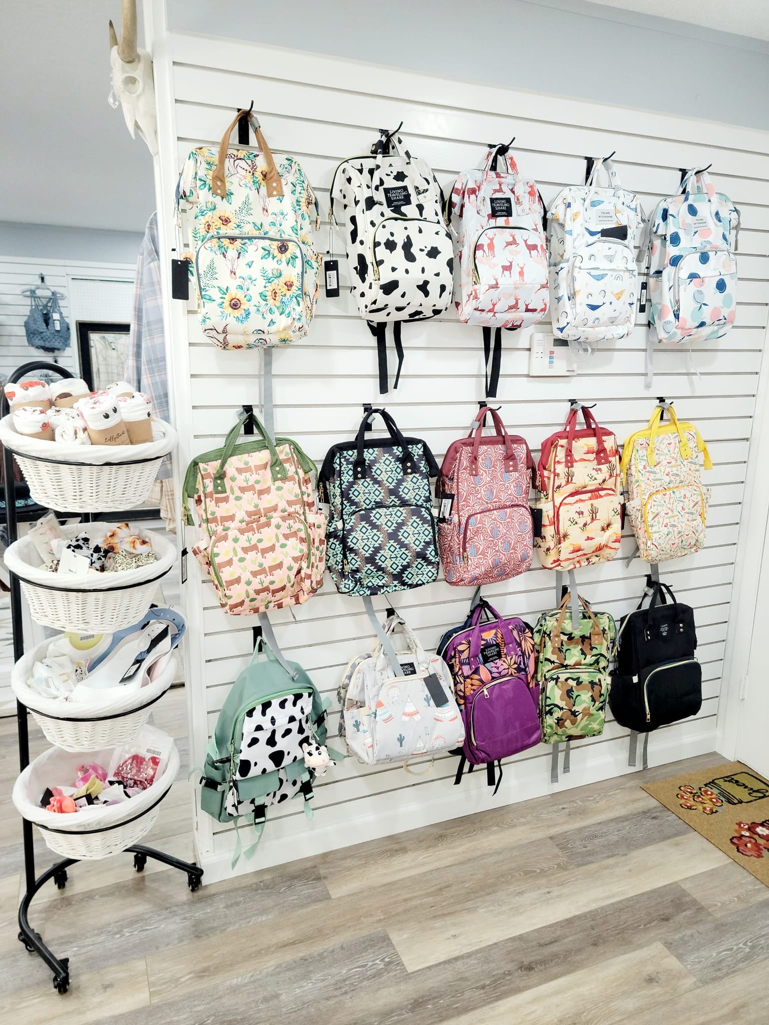Home Sweet Jewels & Boutique in Umatilla, FL (2)