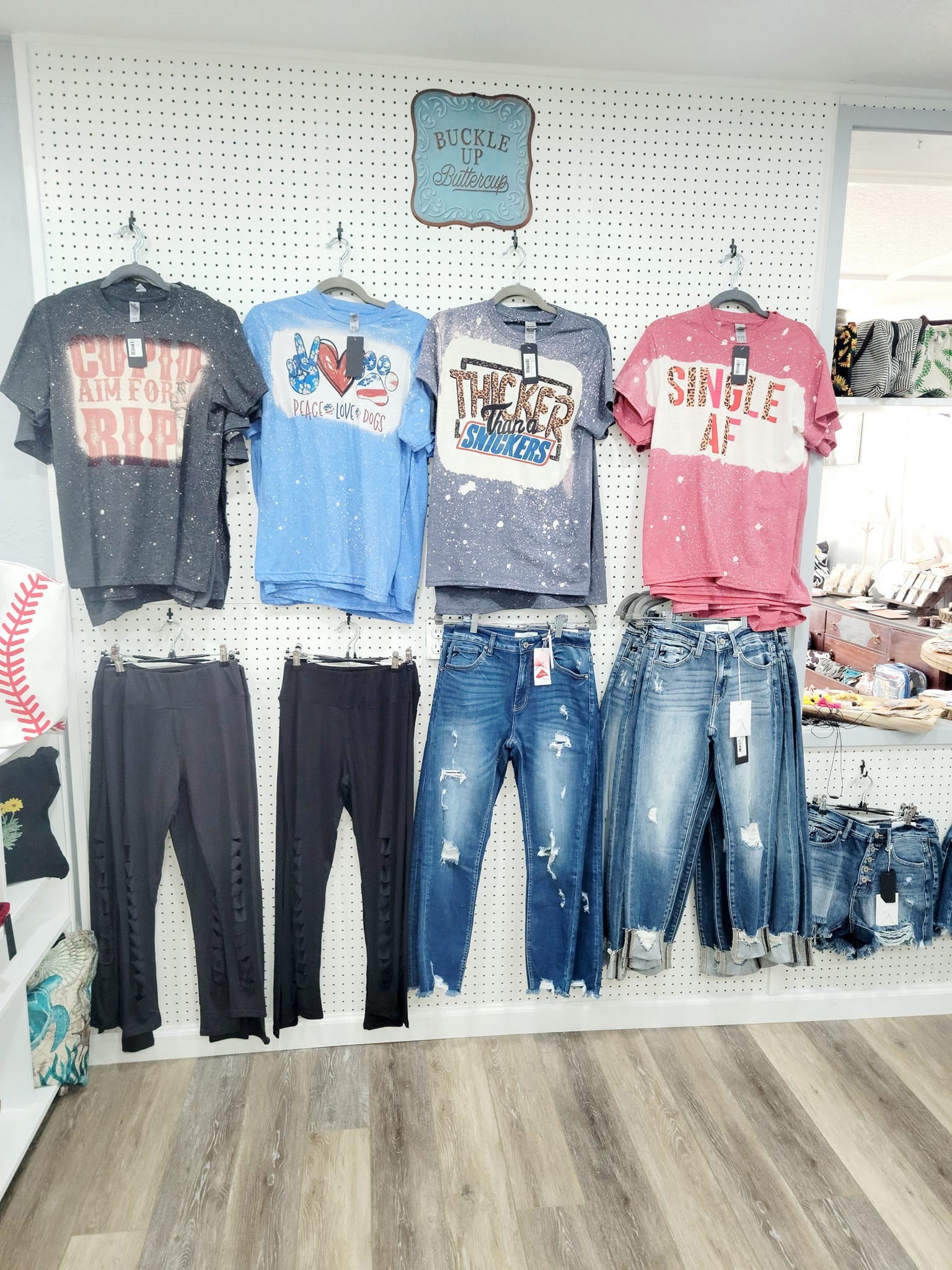 Home Sweet Jewels & Boutique in Umatilla, FL (3)