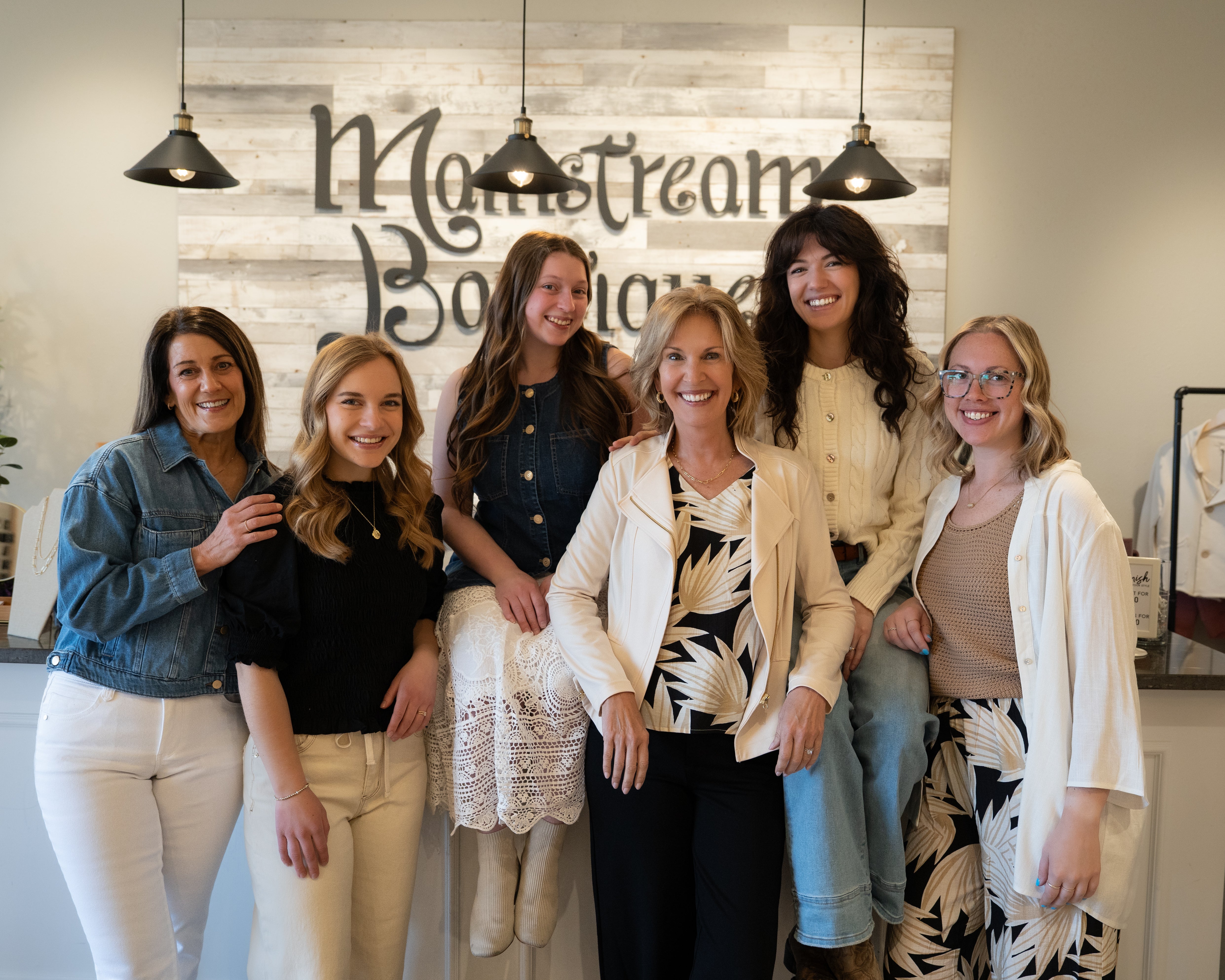 Mainstream Boutique in Janesville, WI (3)