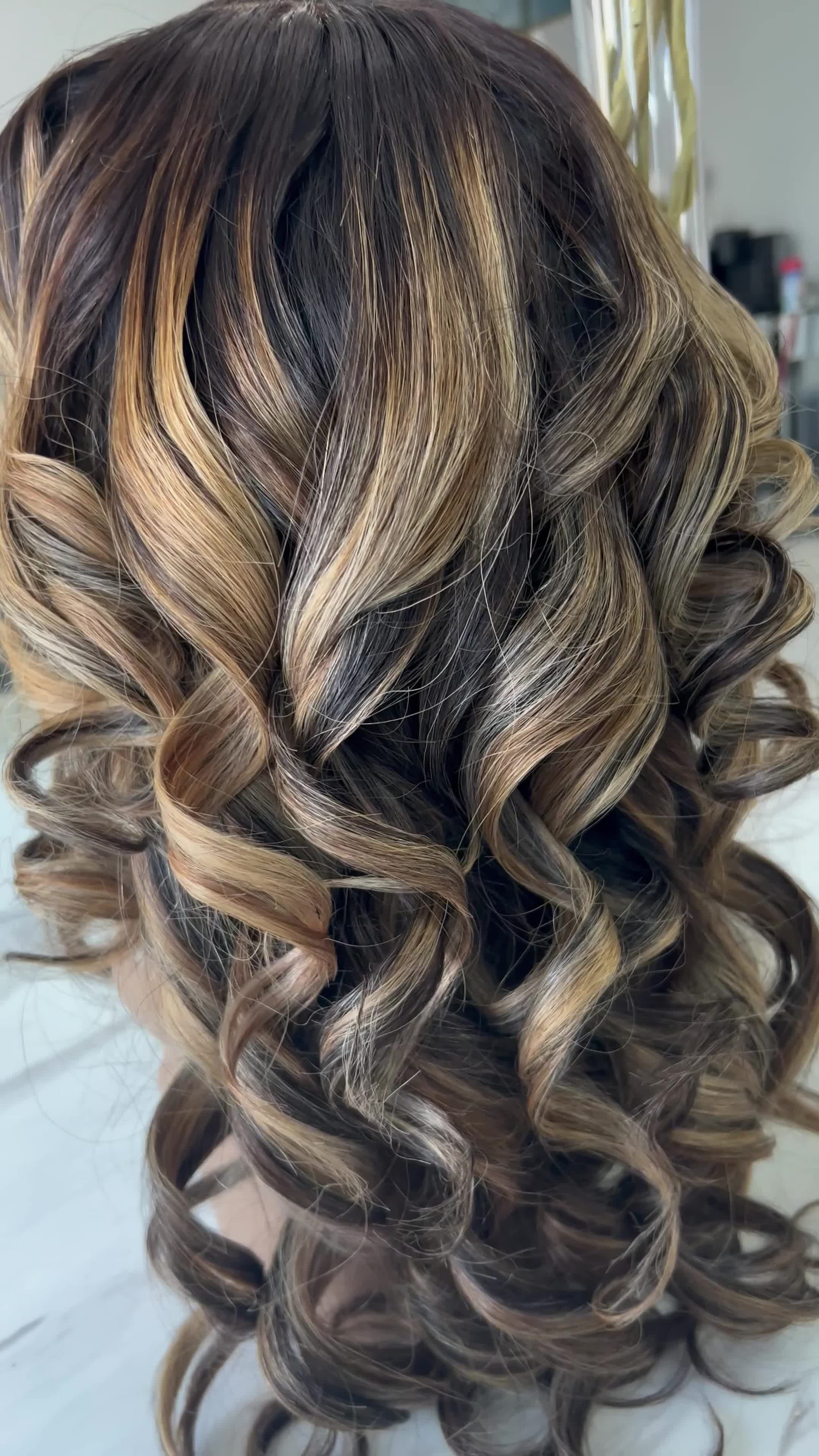 Relaxed and Natural Hair Studio in Irving, TX