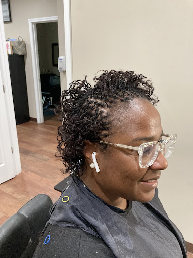 Lock and beauty natural hair care in Douglasville, GA (2)