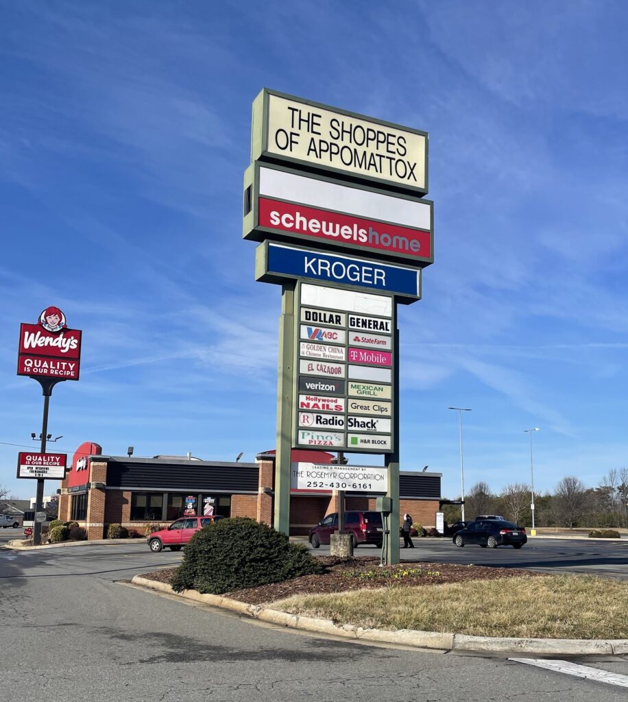 The Shoppes of Appomattox Shopping Center in Appomattox, VA (4)