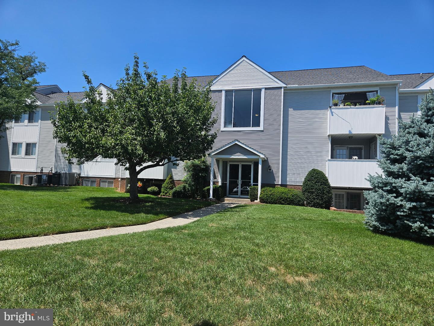 Premier Group Realtors - Long and Foster Real Estate in Mt Airy, MD (6)