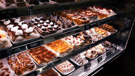 Enzo's Cafe And Bakery in Palm Springs, FL (2)