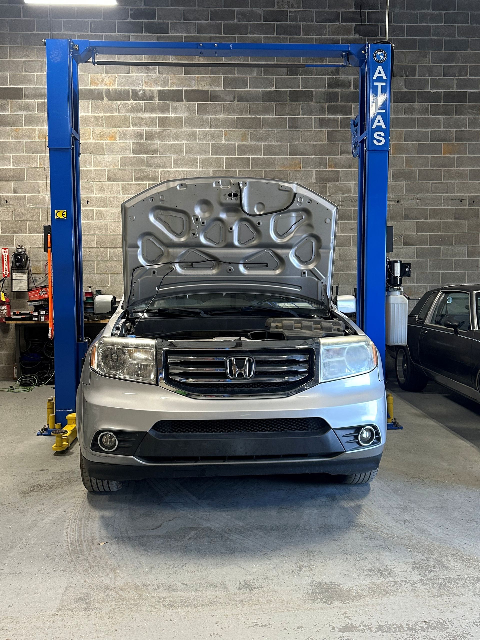 Lug Nutz Automotive in Cartersville, GA