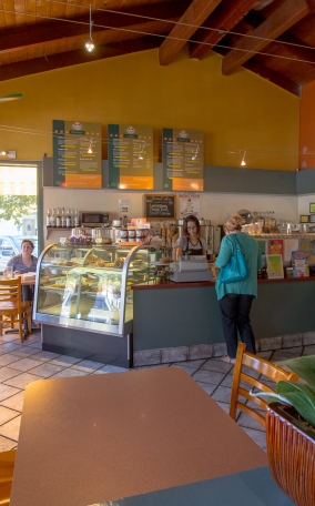 Papillon Quality Gourmet in Lafayette, CA (3)