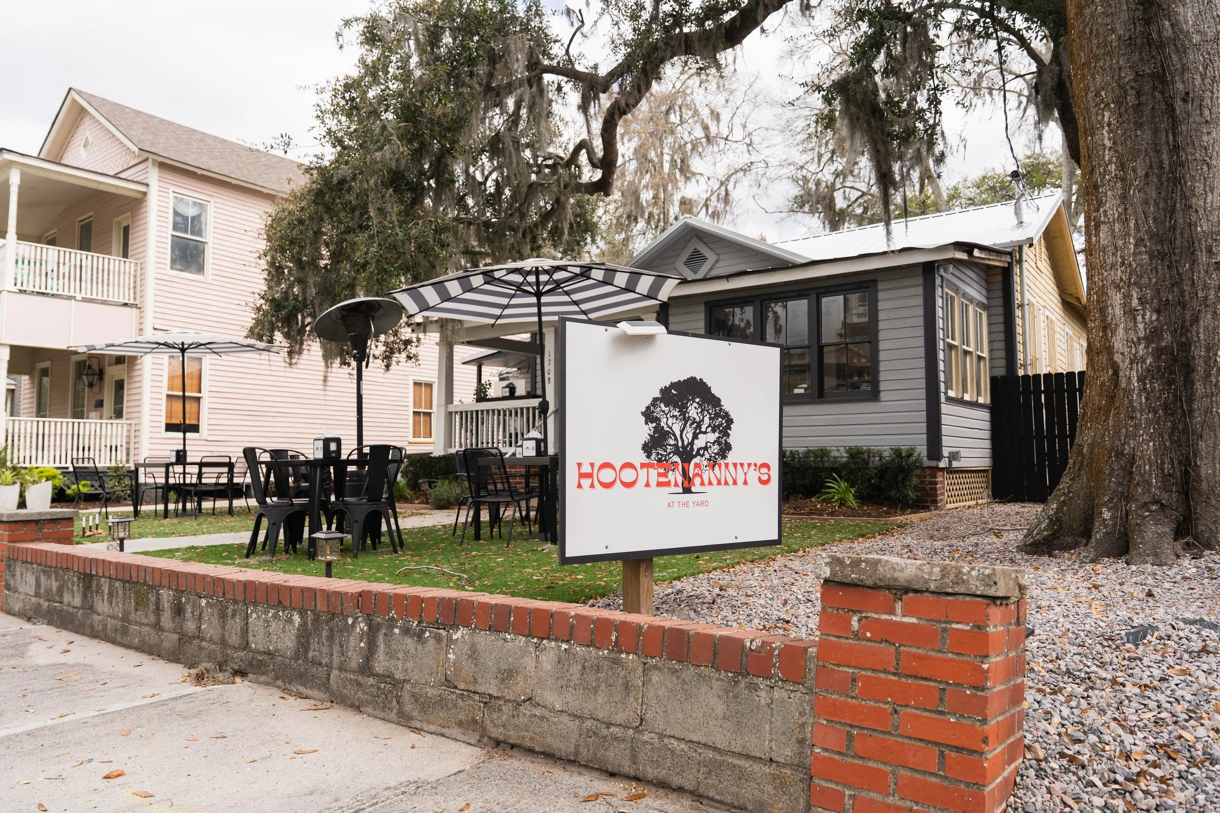Hootenanny’s at the Yard—Craft Barbecue Restaurant in Downtown Brunswick, Georgia in Brunswick, GA (4)