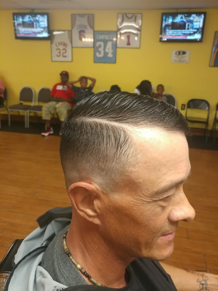 Nu Look Barber & Styling Shop in Jeffersonville, IN (3)