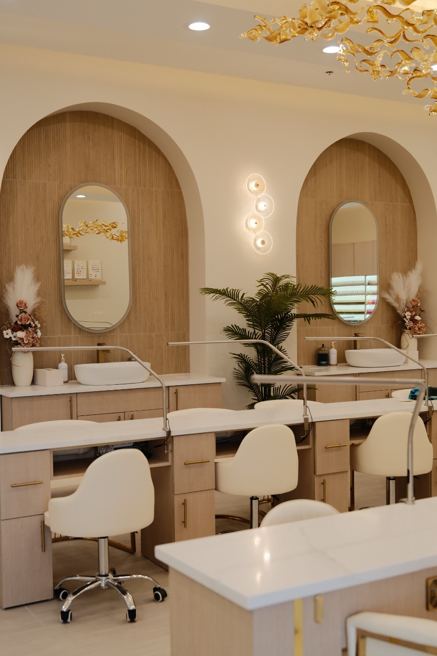 Apex Nail Lounge in Naperville, IL