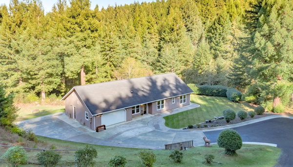 Hannah Winans - Trillium Realty Group, Inc.(DRE #02202719)) in McKinleyville, CA (6)