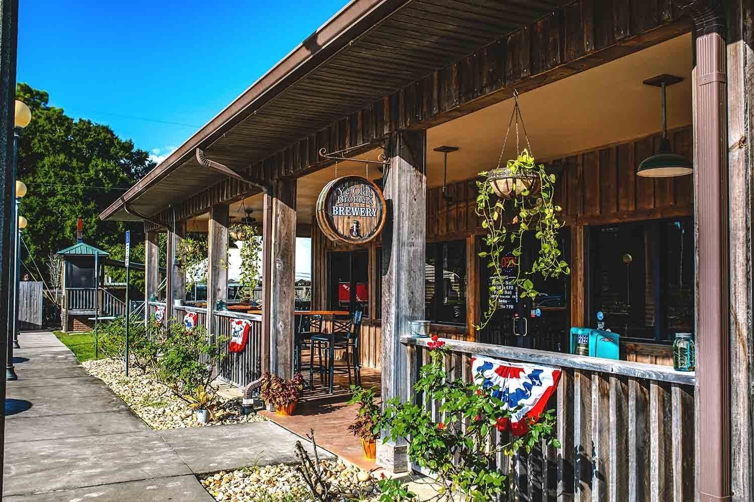 Ye Olde Brothers Brewery in Navarre, FL (5)