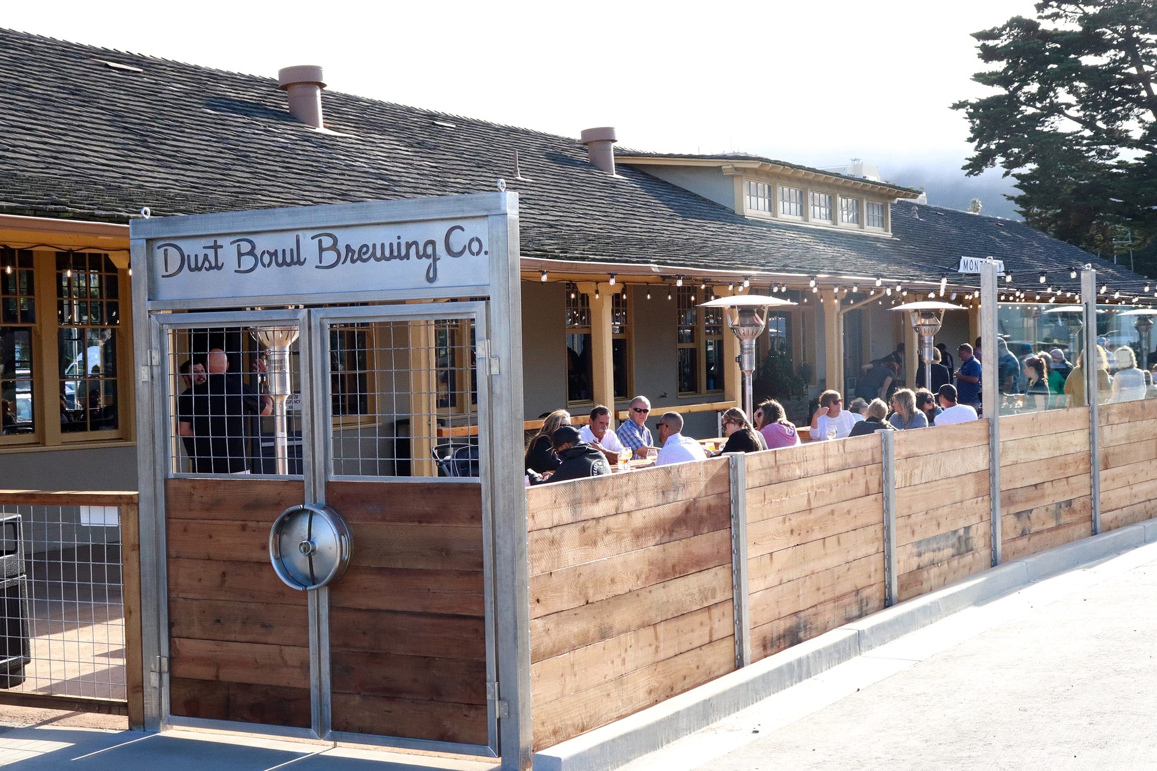 Dust Bowl Brewing Co. Tap Depot in Monterey, CA (6)