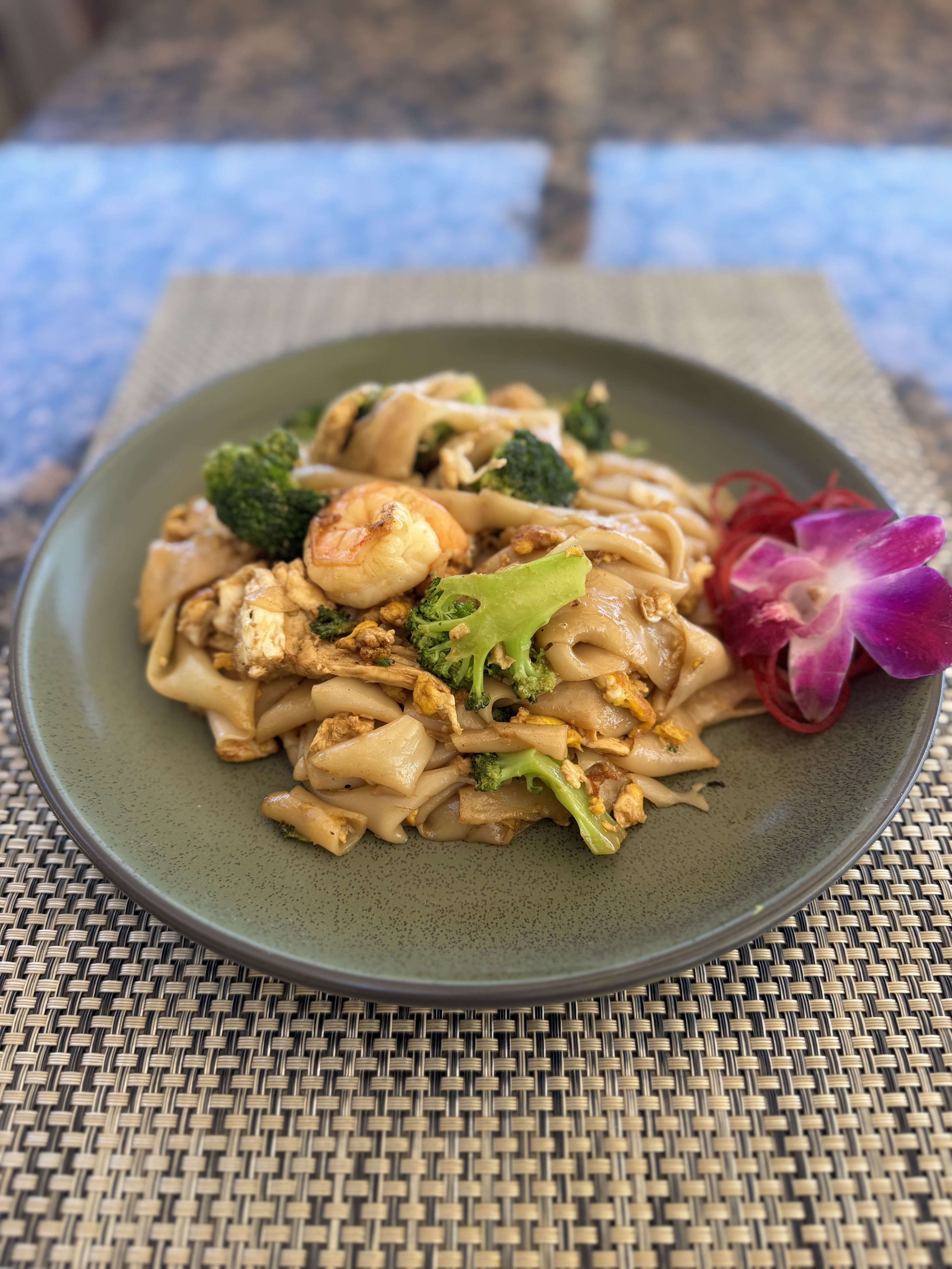 R'Noh Thai Restaurant in Larkspur, CA (4)